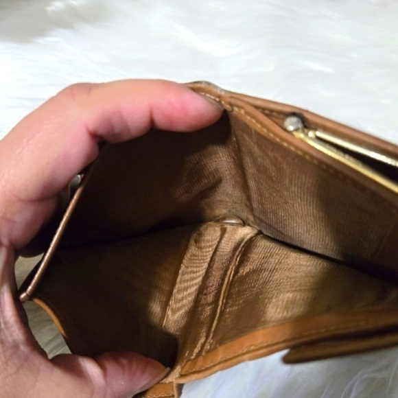 Celine Macadam Coated Canvas and Leather Triomphe Kisslock Wallet - Picture 8 of 13